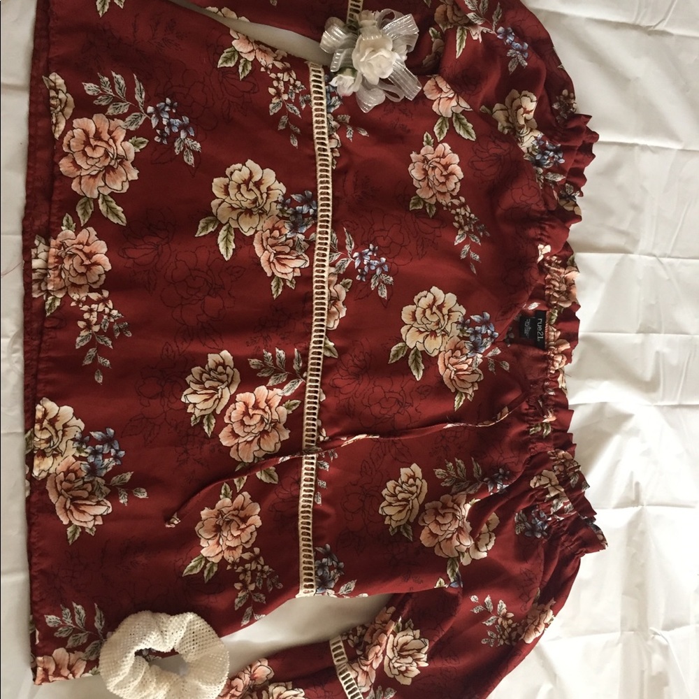 Floral Rue 21 Off the Shoulder Shirt